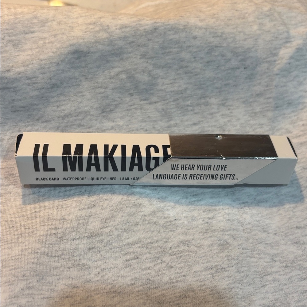 Black Card Liquid Waterproof Eyeliner